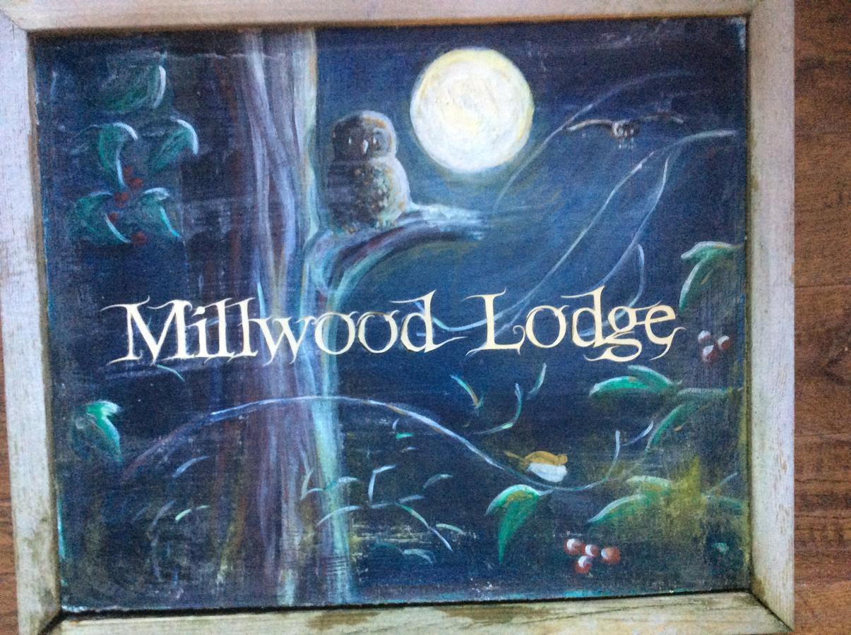 بارو في فرنيس Millwood Lodge المظهر الخارجي الصورة